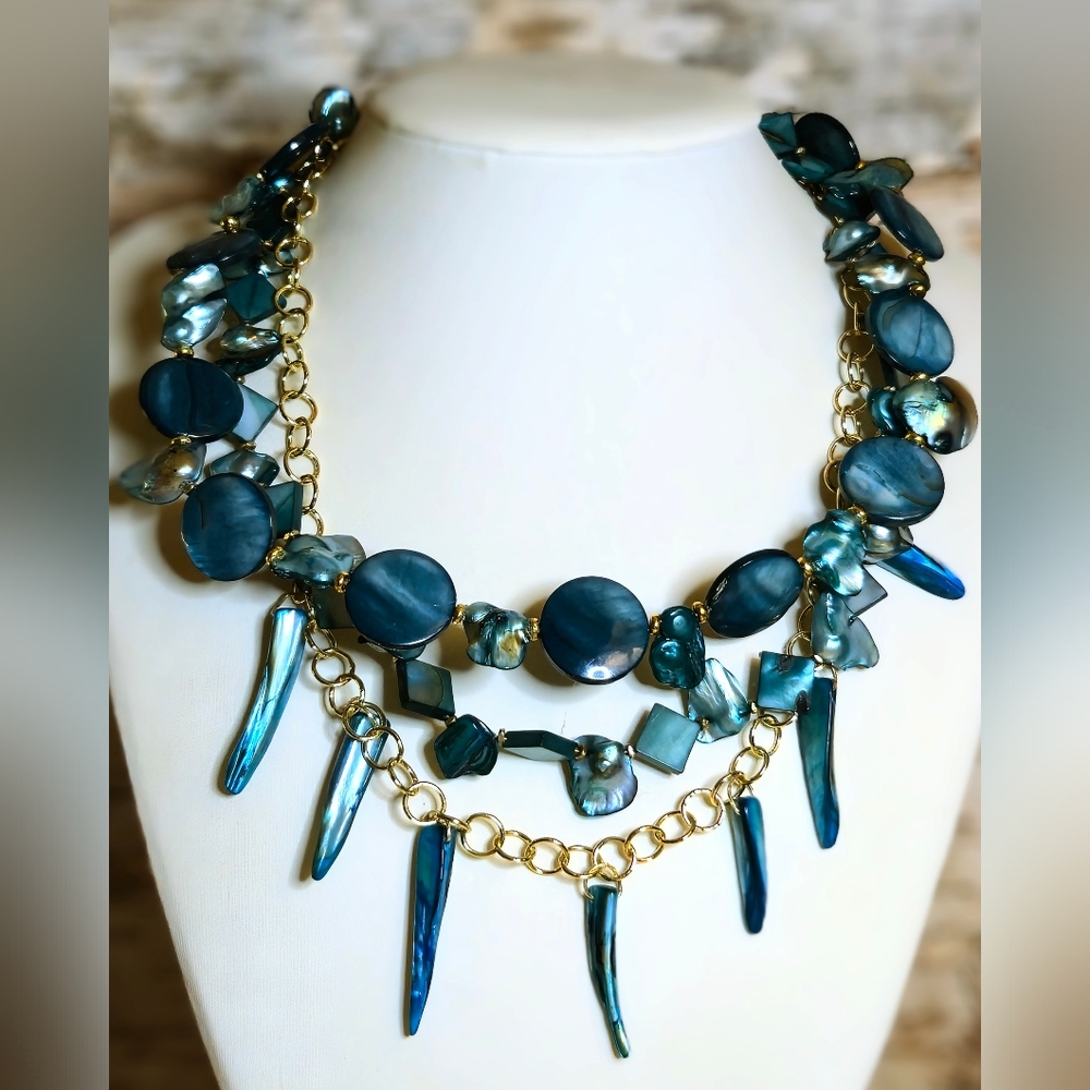 Teal Peacock Mother Of Pearl & Blister Pearls In Three Strand Cluster Necklace